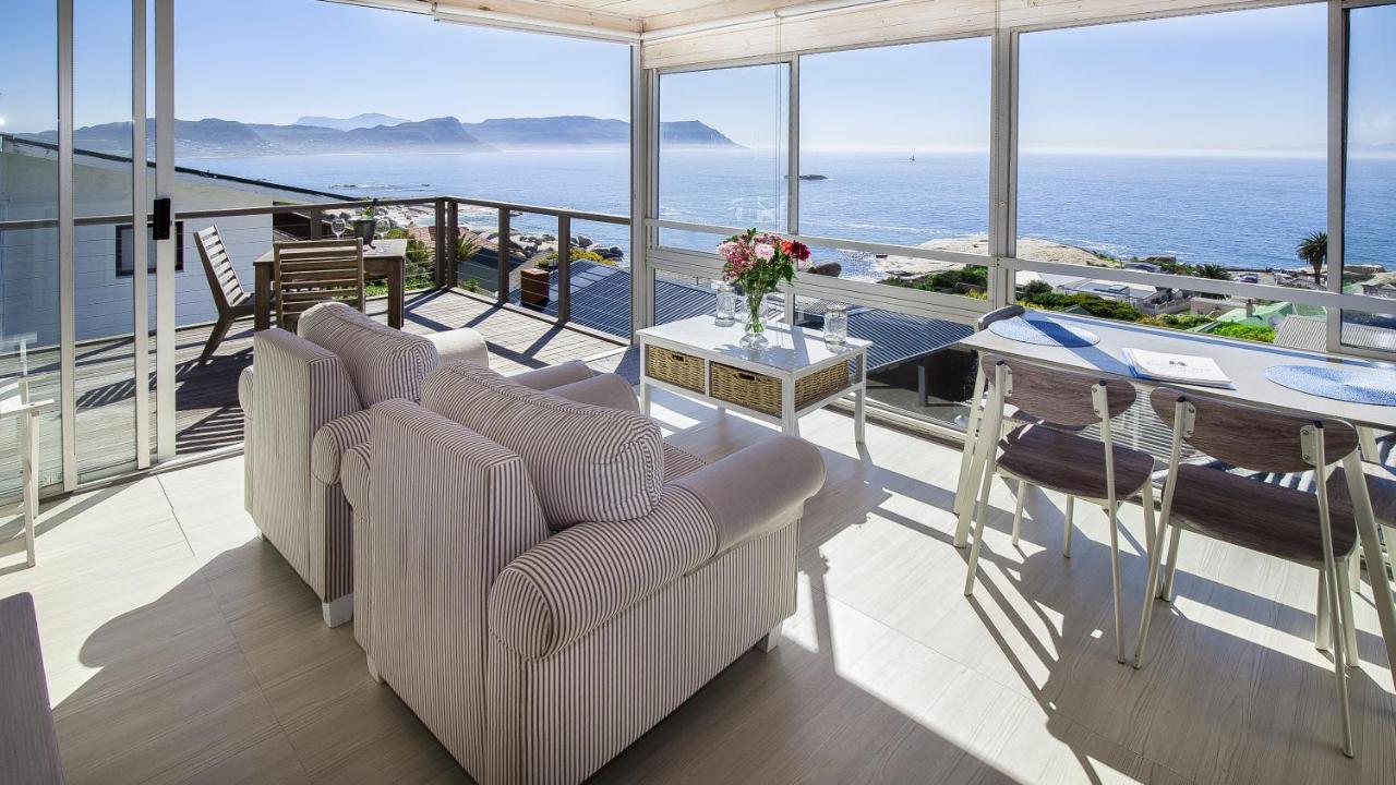 Penguins View Guesthouse Simon's Town Exterior photo