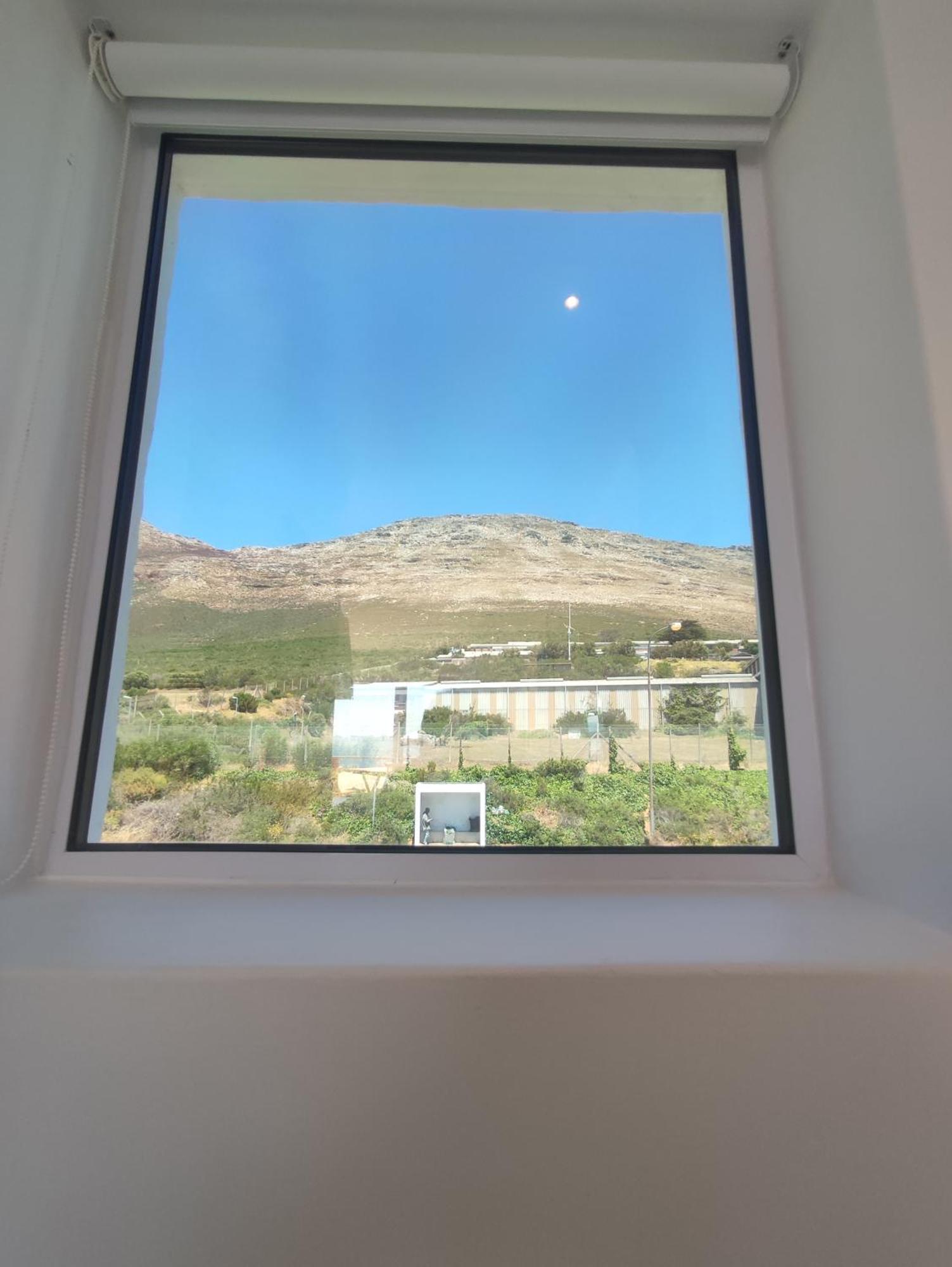Penguins View Guesthouse Simon's Town Exterior photo